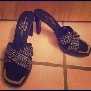 🎉Donald J Pliner Couture silver studded heels