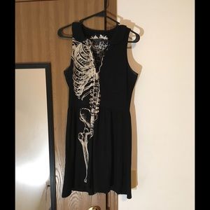 Iron fist skeleton dress