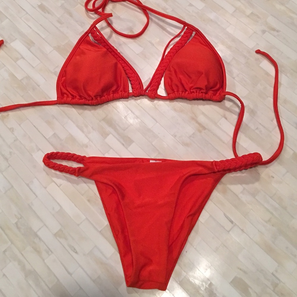 Luli Fama Bikini montce Frankie's