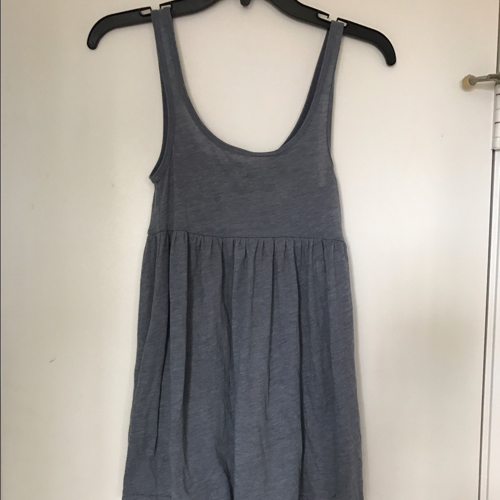 Loose tank