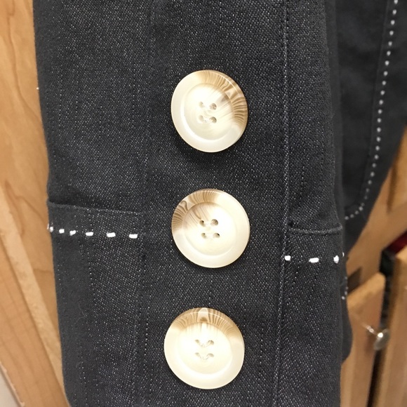 Dress barn denim jacket - Picture 2 of 5