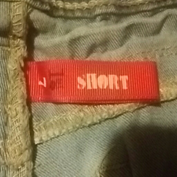 Cuffed Shorts - Picture 2 of 4