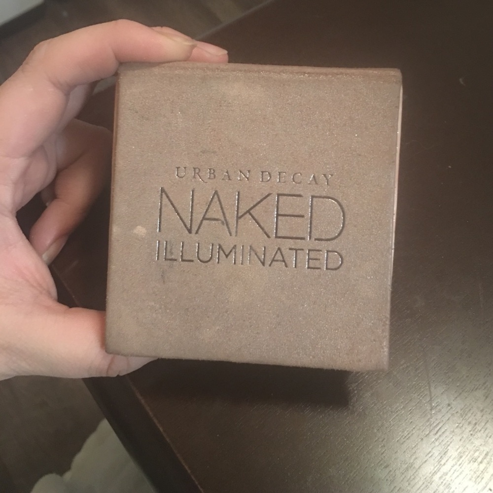 Urban decay naked illuminated