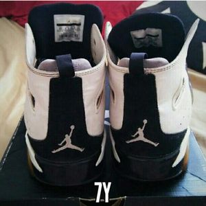 Jordan retro's 7