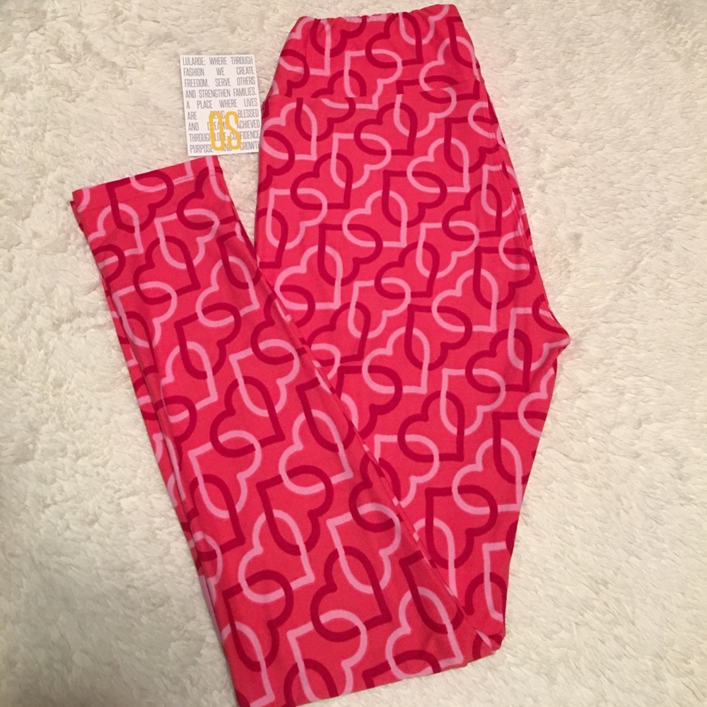 LuLaRoe 2017 V-Day interlocking heart leggings OS