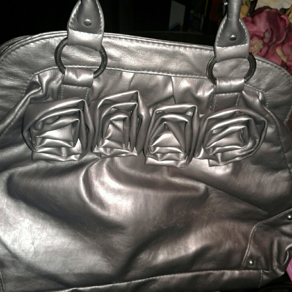 Flower dome purse