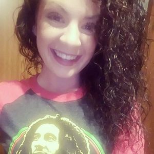 Meet your Posher, Kara