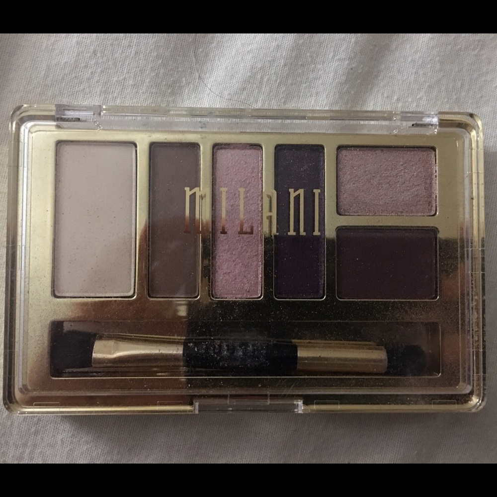 Milani (04 Plum Basics) Palette