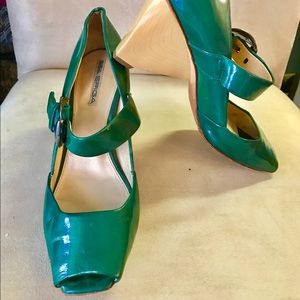 Via Spiga peep toe teal leather shoe