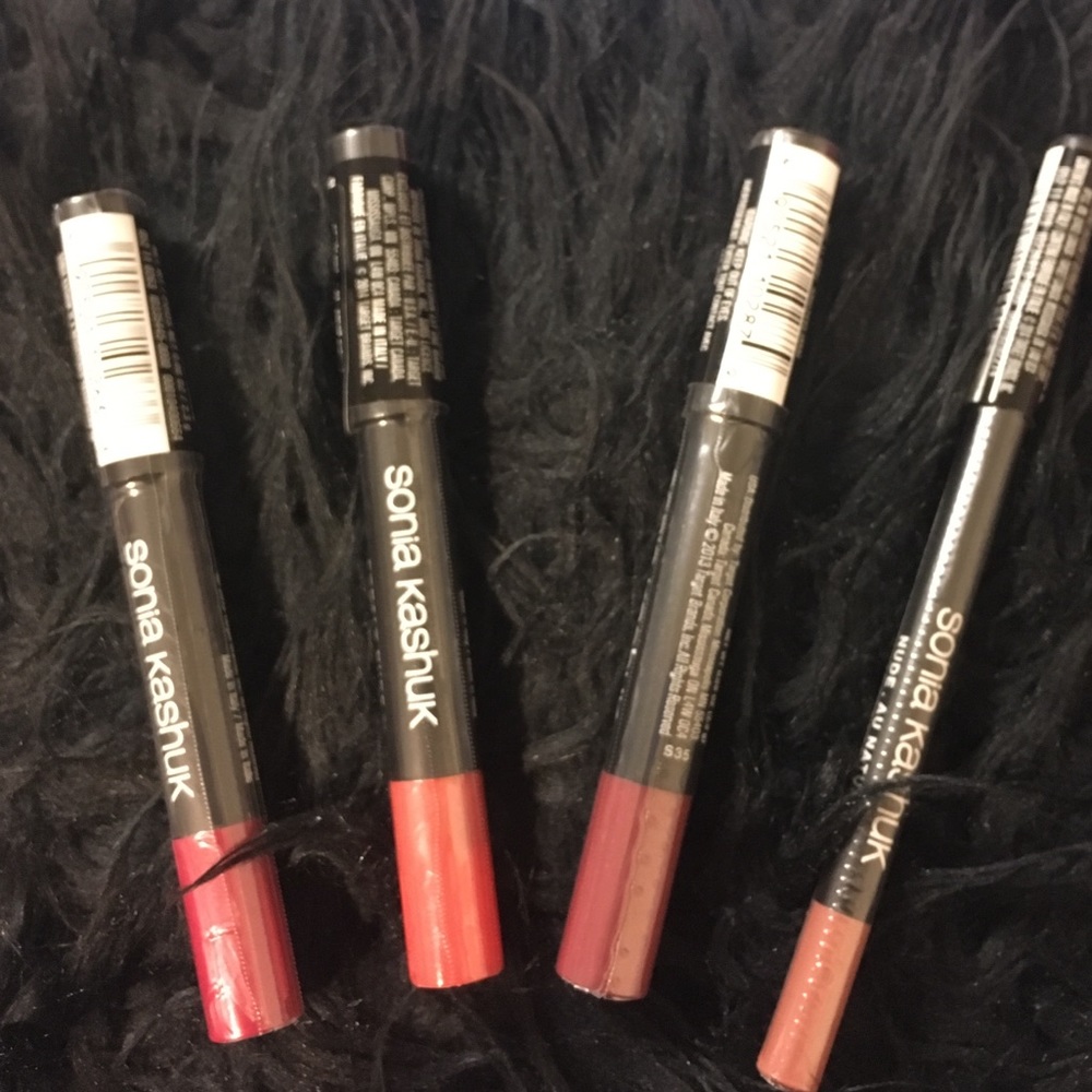 Sonia Kasuk Lip Bundle of 4
