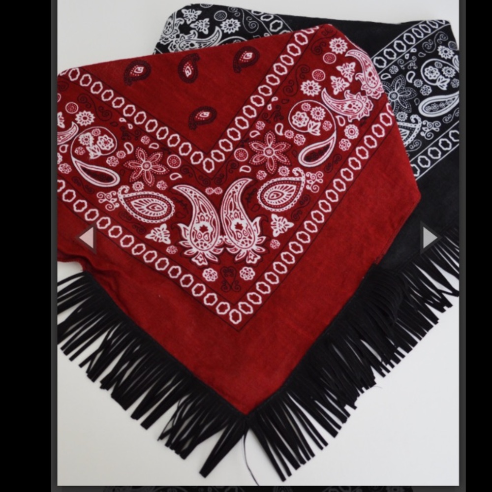 Moonlight fringe bandana (burgundy)