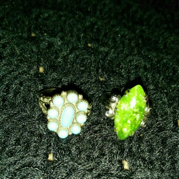 Old Sterling Sliver Rings - Picture 4 of 4