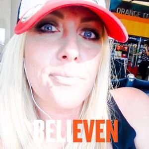 Meet your Posher, Stacy