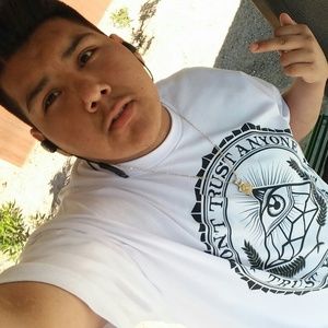 Meet your Posher, Manuel