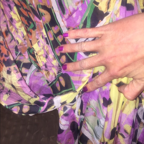 86%OFF‼️Leifsdottir Vibrant Silk Abstract Kimono👗 - Picture 5 of 6