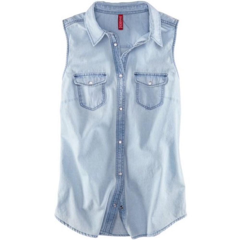 H&M Sleeveless Denim Top! ✨✨