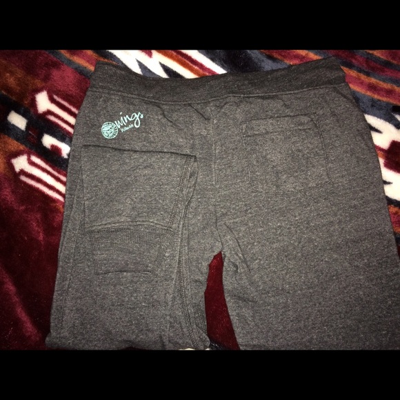 ❌SOLD🧜🏼‍♀️Mermaid!Unique Maui Brand “WINGS HI” - Picture 3 of 5