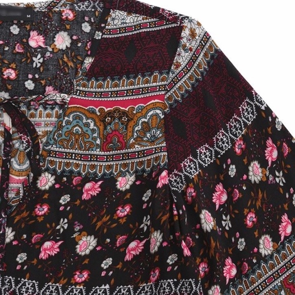 Boho Key-Hole Floral Tunic - Picture 6 of 8