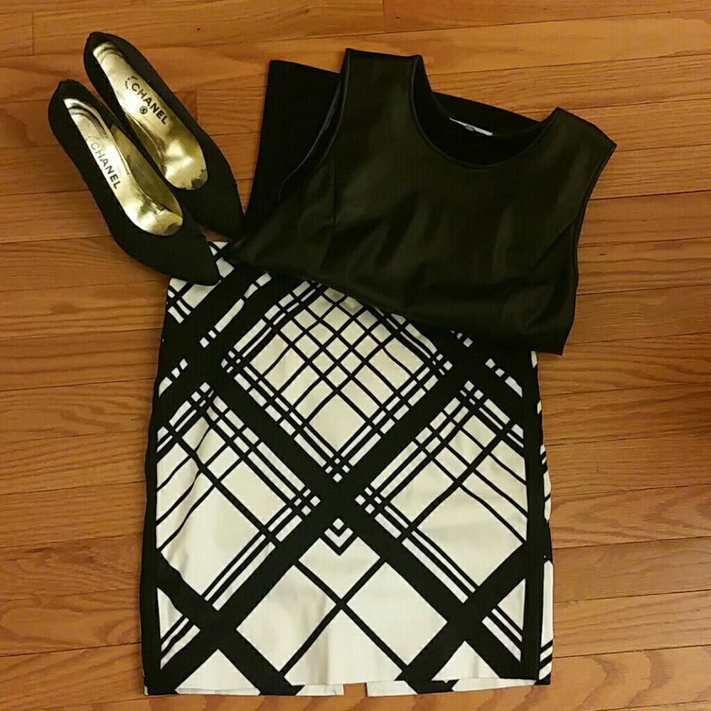 WHBM Skirt