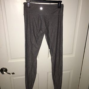 LULULEMON LEGGINGS!