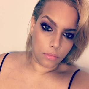 Meet your Posher, Joa