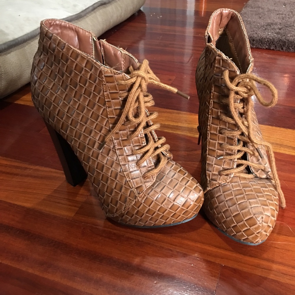 New Charlotte Russe pumps