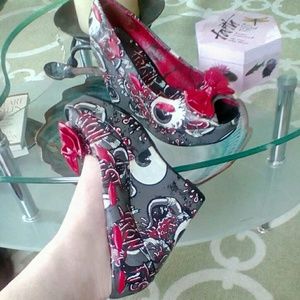 Iron Fist Charcoal Wedge