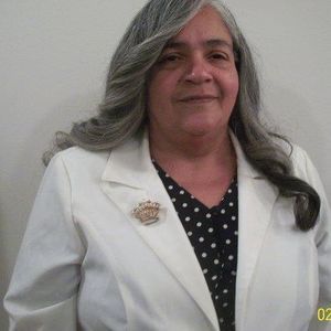 Meet your Posher, Evelyn