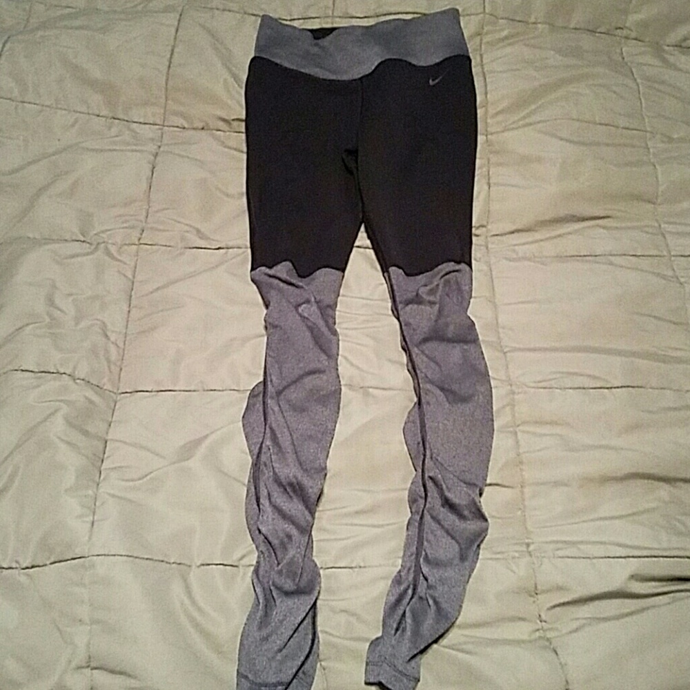 Nike barre yoga workout leggings