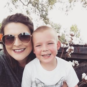 Meet your Posher, Ashley