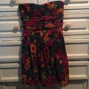 Size small forever 21 floral dress