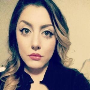 Meet your Posher, Perla