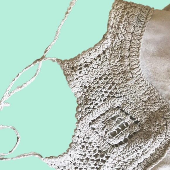 Crochet halter dress - Picture 3 of 4