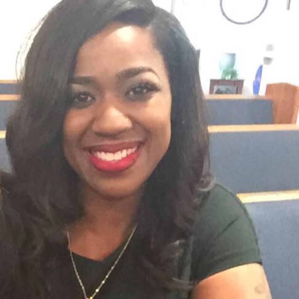 Meet your Posher, Beverly