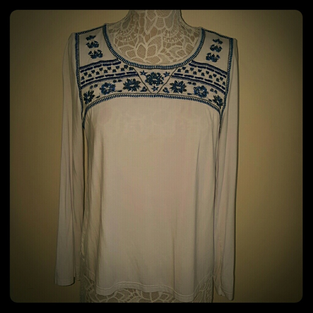 EUC Embroidered Top From Stitch Fix