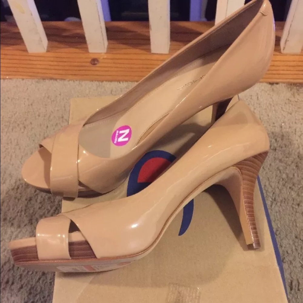 Via Spiga Unity Nude OPen Toe Shoes 10.5N USA