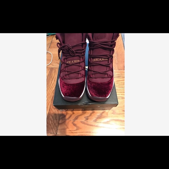 Jordan Heiress Retro 11 - Picture 1 of 5