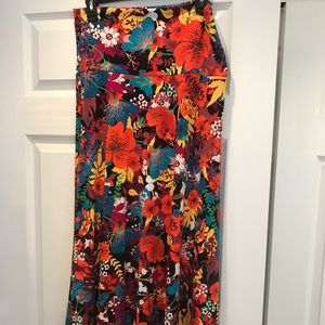 LuLaRoe Maxi M EUC