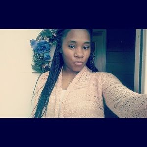 Meet your Posher, Alexus