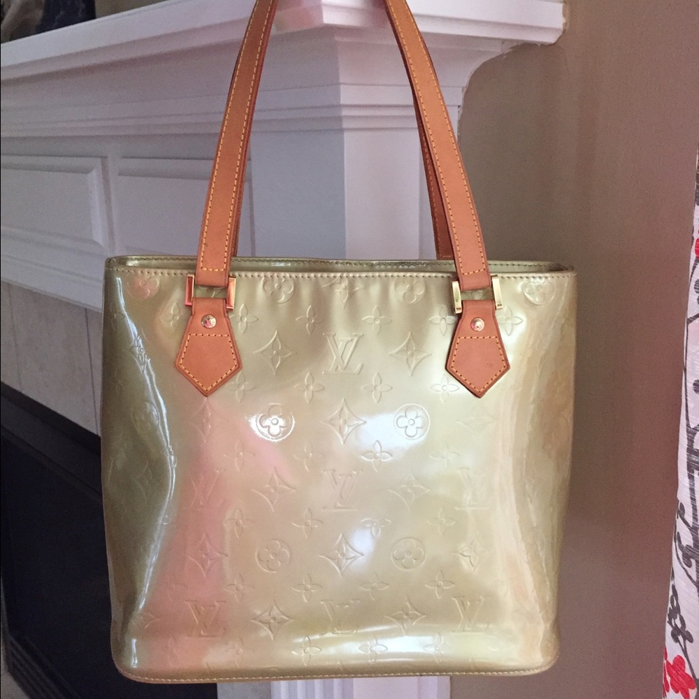 LV Houston Vernis
