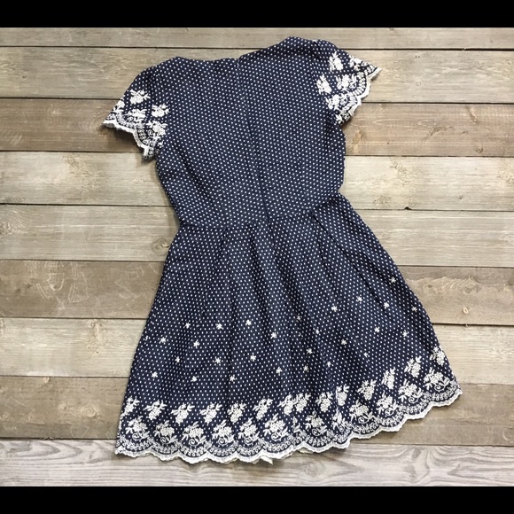 Jun & Ivy Dress - Picture 2 of 2