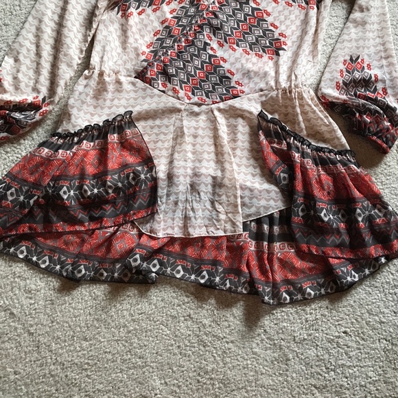 Free People small dress/ tunic. Beautiful!! - Picture 3 of 4