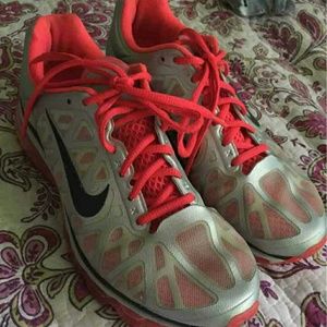 Gray and Coral Air Max Nike size 8.5