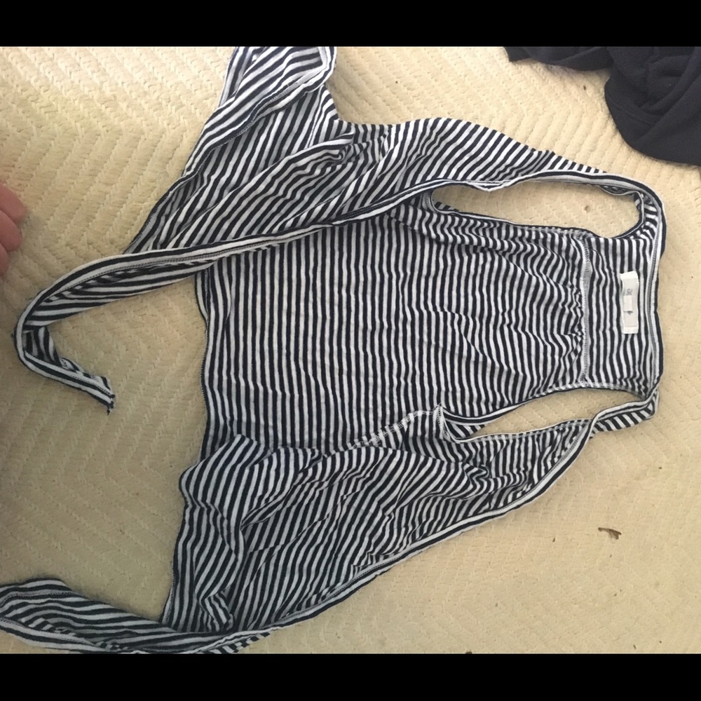 "sweater"