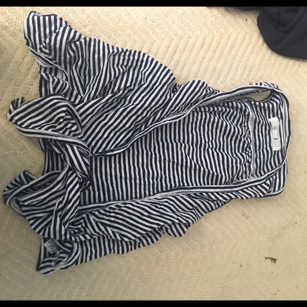 "sweater" - Picture 2 of 2