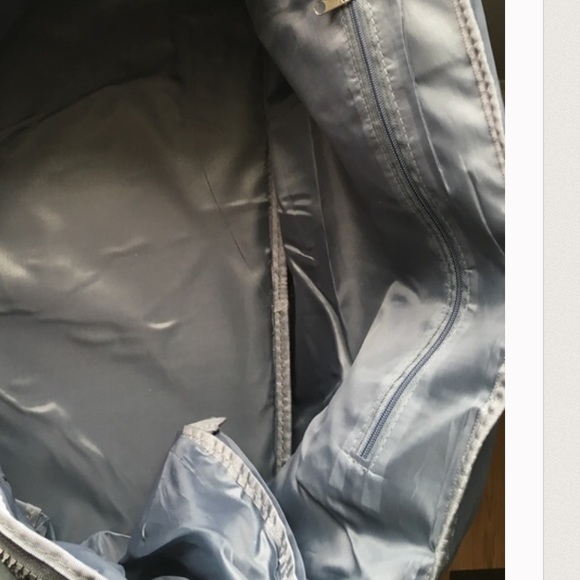 Ed Hardy Bag - Picture 3 of 4