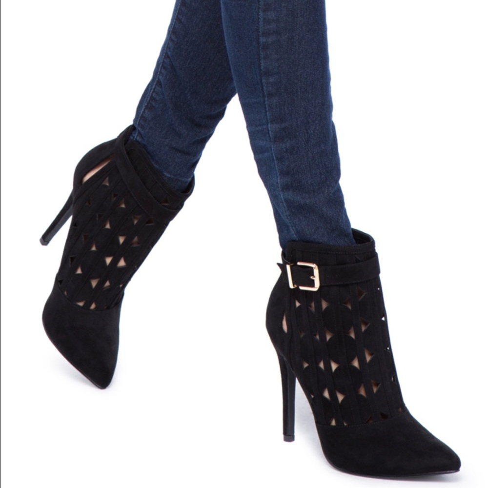 Black high hell booties - Picture 3 of 5