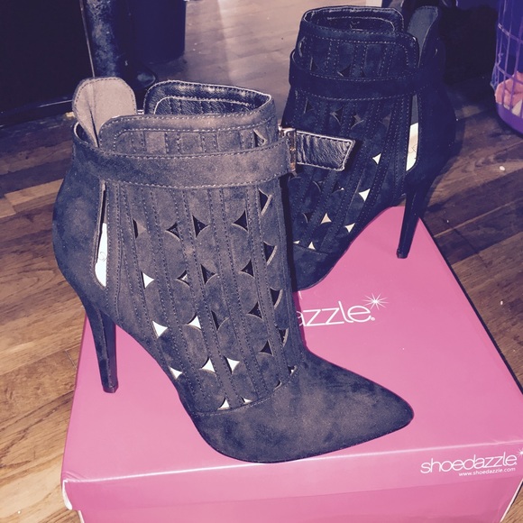 Black high hell booties - Picture 4 of 5