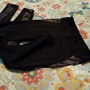 Leggings.