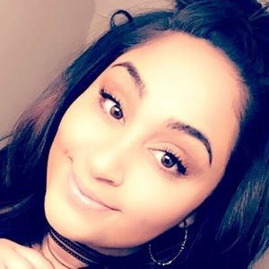 Meet your Posher, Jasmine